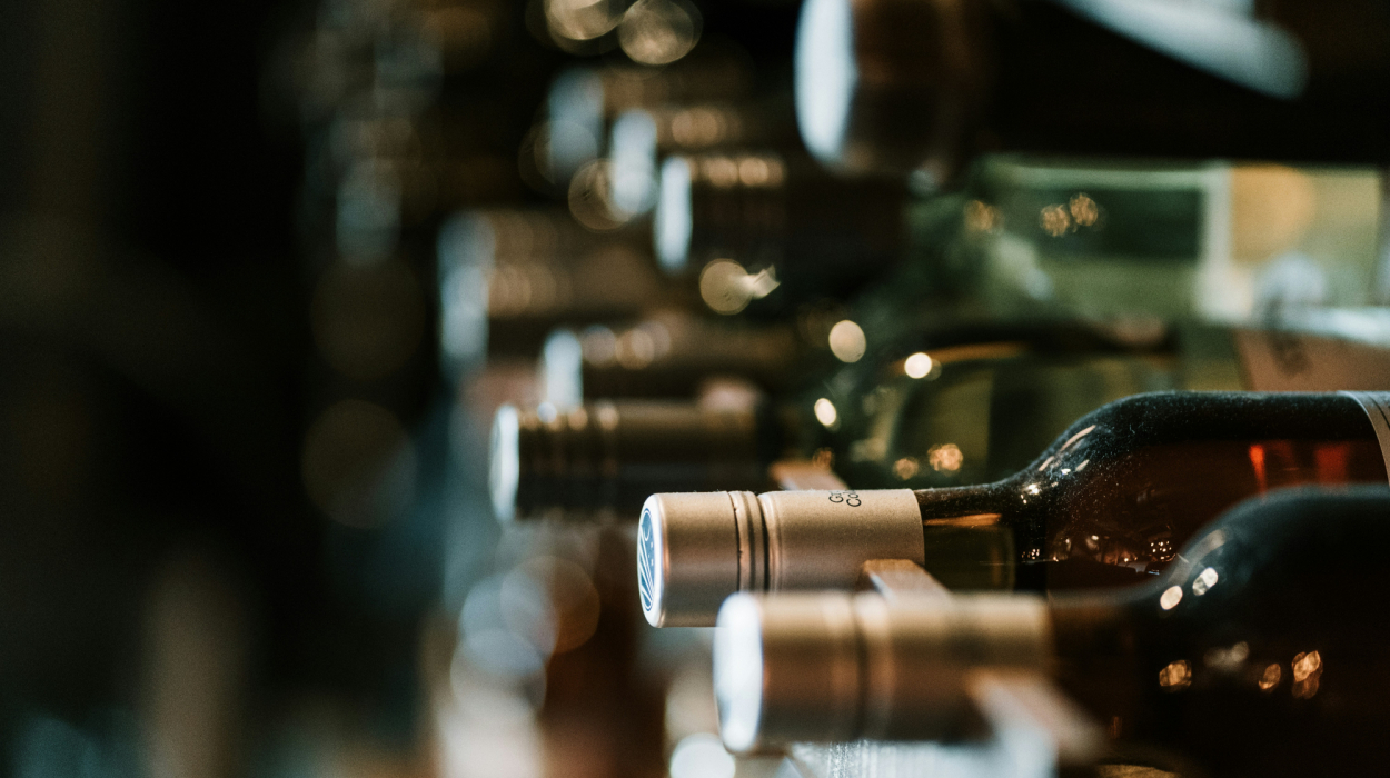 découvrez une sélection exquise de vins rouges venant des meilleures régions viticoles, à savourer entre amis ou en famille.